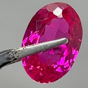 GINORMOUS Raspberry Purple-Pink Sapphire